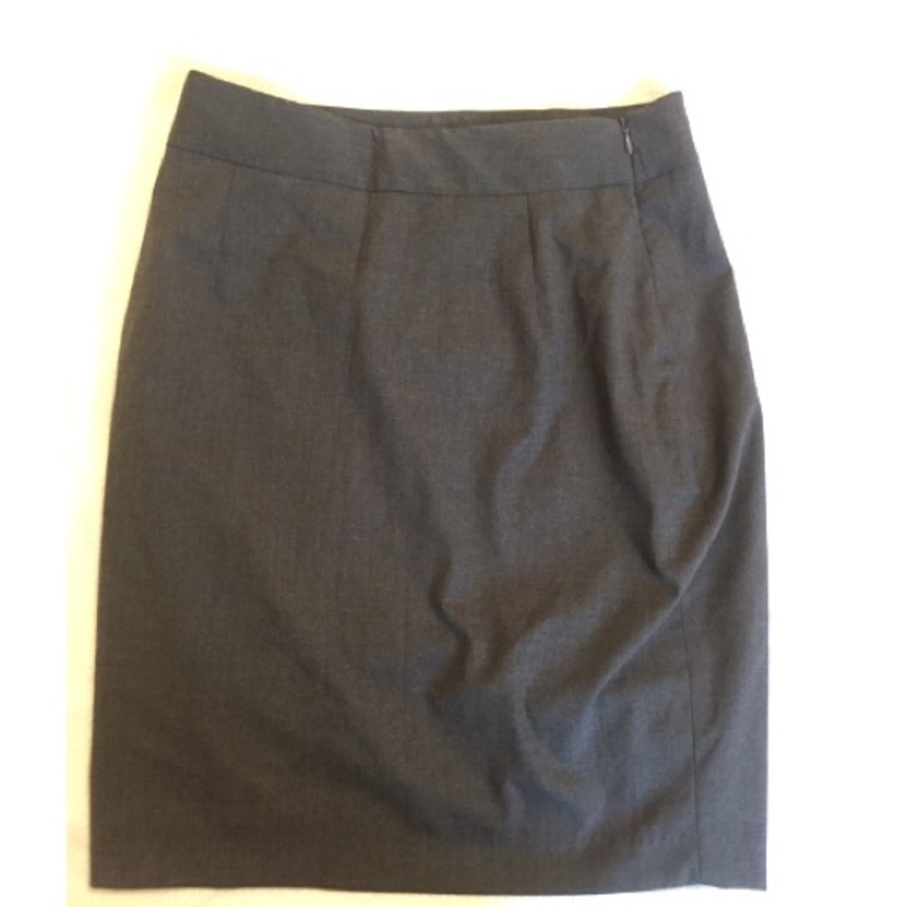 ⬇️SALE⬇️ALLEN SOLLY Gray Pencil Skirt Knee Length